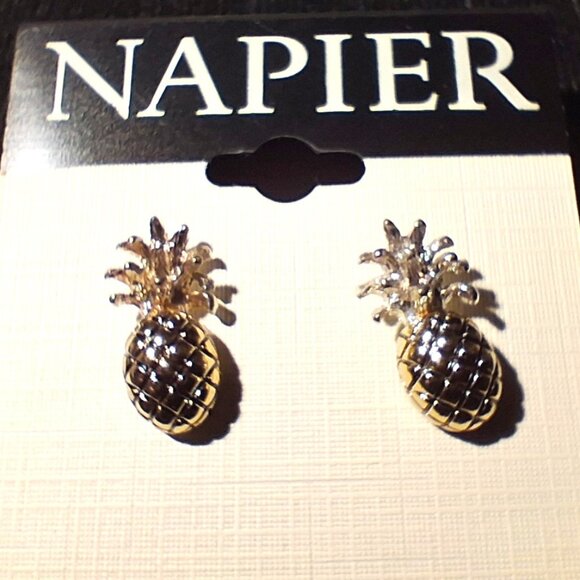 Napier Pineapple Earrings, Elastic Bracelet, Silver/Gold Toned Hoop Earrings - Picture 6 of 9